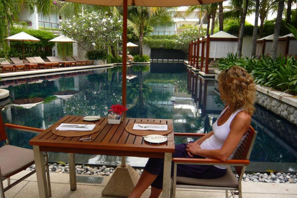 Beachfront 2 Bedroom Luxury Condo Chava Surin Eksteriør billede
